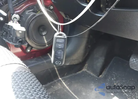 2017 Mazda Mazda3 Sport из США, поврежденный, VIN 3MZBN1U76HM103100